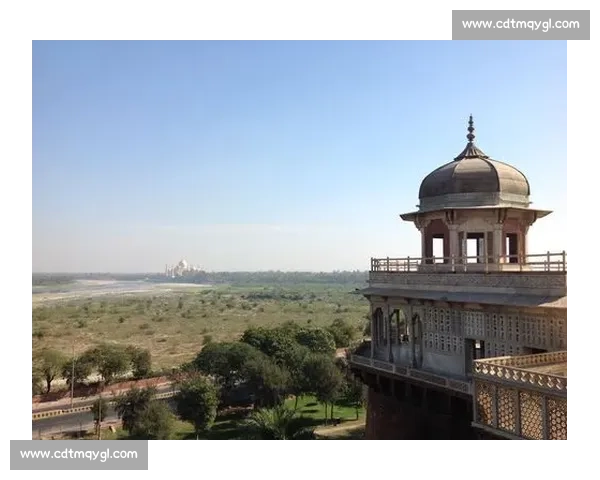 印度与尼泊尔足球对决全程直播精彩瞬间回顾与分析